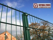 double_wire_fence_02_SKYHALL_FENCE_SYSTEM