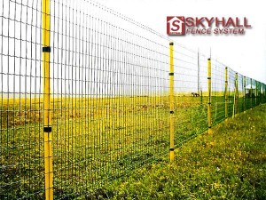 euro fence used in fields (Euro Fence Rolls)