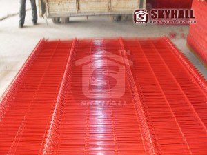 welded wire fencing panels (Welded wire fencing panels from Skyhall Fence)