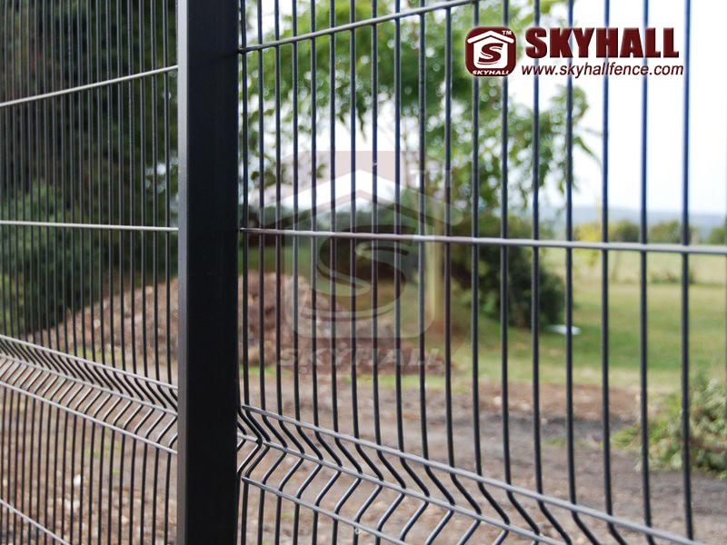 metal mesh fencing