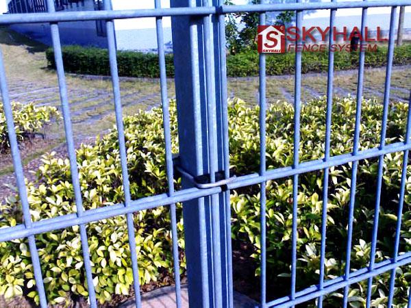 double wire fence panels application