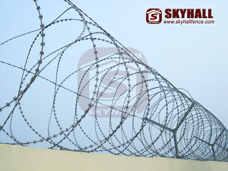 galvanized razor wire fencing