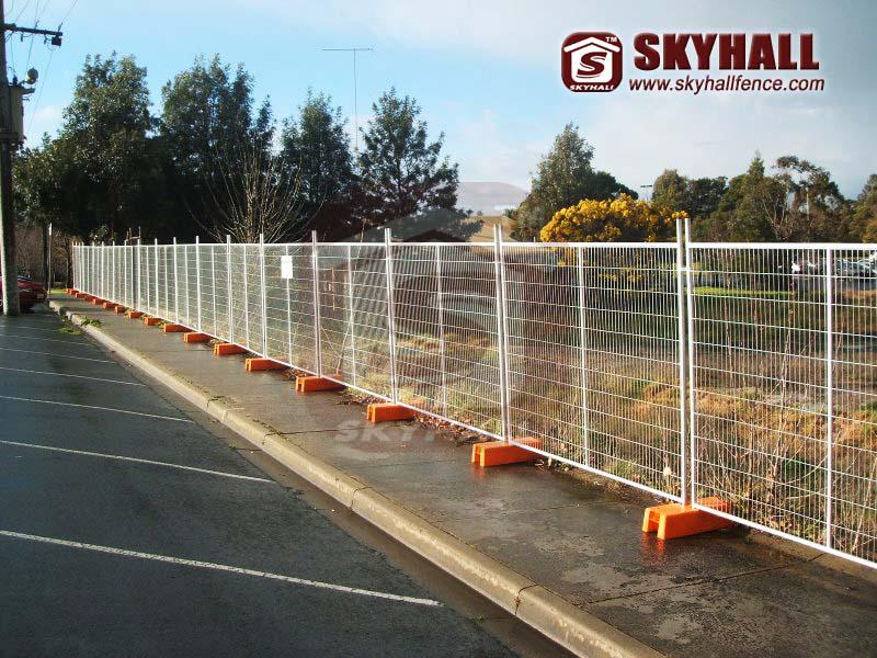 temporary construction fence panels